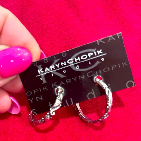 KARYN CHOPIK - Picture 1 of 1